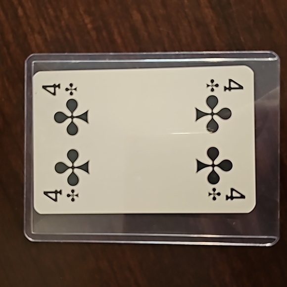 Louis Vuitton collectors cards - Picture 6 of 6